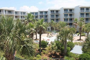 Property grounds - 3rd Floor Spacious, Beachy Condo At Waterscape Waterfall, Lazy River (Fort Walton Beach)
