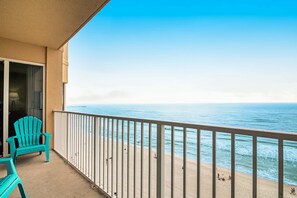 Property grounds - Gulf & Oceanfront Condo w/Shared In/Outdoor Pools, Hot Tub, High-Speed WiFi (Panama City Beach)