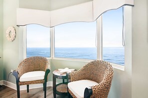 Interior - Gulf & Oceanfront Condo w/Shared In/Outdoor Pools, Hot Tub, High-Speed WiFi (Panama City Beach)