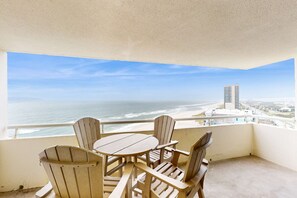 Property grounds - Top-Floor, Gulf-Front Condo w/ Balcony, Beach Access & Shared Pools/Hot Tub/Gym (Perdido Key)