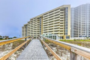Exterior - Top-Floor, Gulf-Front Condo w/ Balcony, Beach Access & Shared Pools/Hot Tub/Gym (Perdido Key)