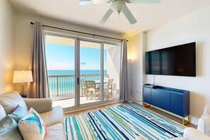 TV, DVD player, offices - Newly Updated, 9th Floor Gulf-front Condo. Beach Chair Service Included (Panama City Beach)