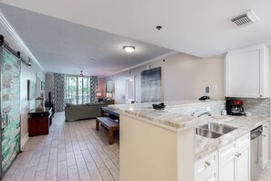 Interior - 2nd Floor Elegantly Decorated Coastal Condo On Okaloosa Island (Fort Walton Beach)