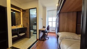 Phòng 4 Tiêu chuẩn