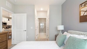 1 bedroom, desk, iron/ironing board, WiFi - Landing | Incredible 1BD, Yoga Studio, Gym (Four Corners)