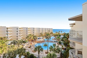 Pool - Spacious Top-Floor Condo At Waterscape 490 Feet Of Private Beach (Fort Walton Beach)