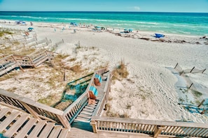 On the beach - 3-story Gulf-front home with beach access, multiple decks, beach views, AC (Santa Rosa Beach)