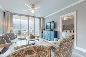2 bedrooms, iron/ironing board, WiFi, bed sheets - Fourth Floor Oceanfront Condo with Ocean Views, Shared Pools, & Central AC (Fort Walton Beach)