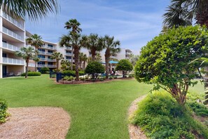 Property grounds - 2nd-floor condo with balcony, AC, WiFi, pool, lazy river, & beach access (Fort Walton Beach)