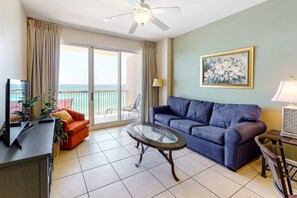 TV, DVD player, offices - Lovely beachfront condo with stunning views, pools & kids' water play area (Panama City Beach)