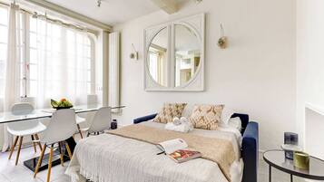 1 bedroom, desk, iron/ironing board, travel cot