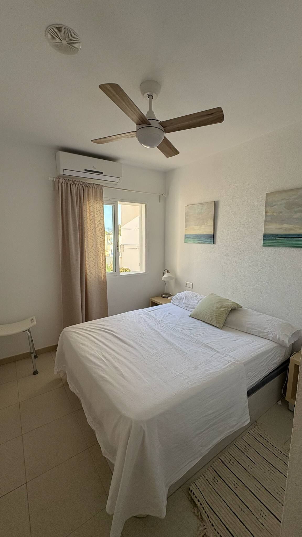 2 bedrooms, in-room safe, iron/ironing board, travel cot