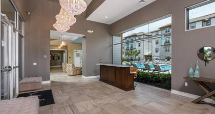 Landing | Incredible 2BD, Gym, Clubhouse