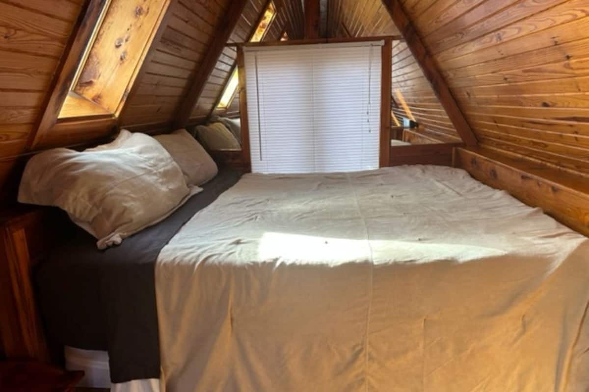 Cabin 6 | 熨斗/熨衣板、免費無線上網