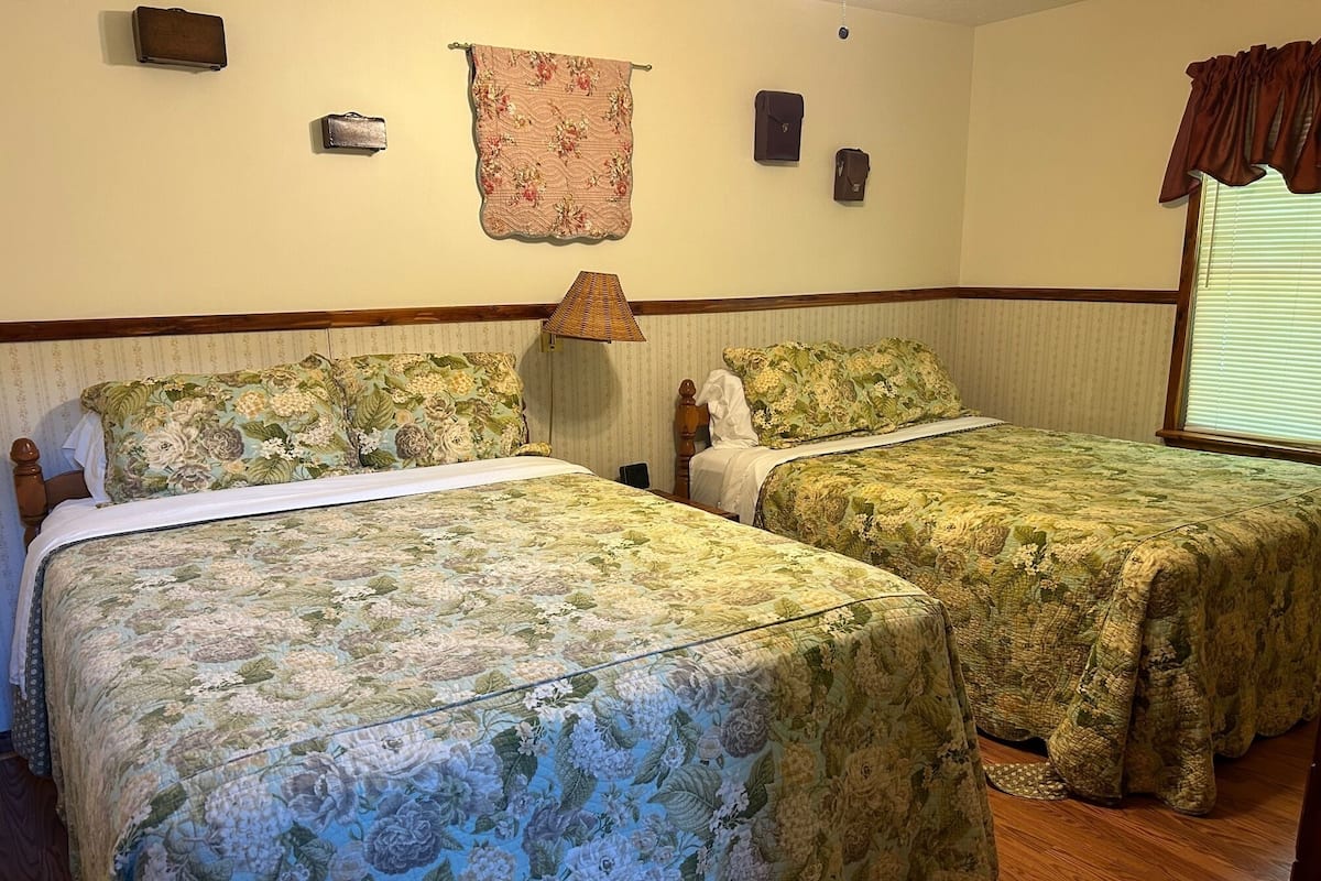 Cabin 17 | 熨斗/熨衣板、免費無線上網