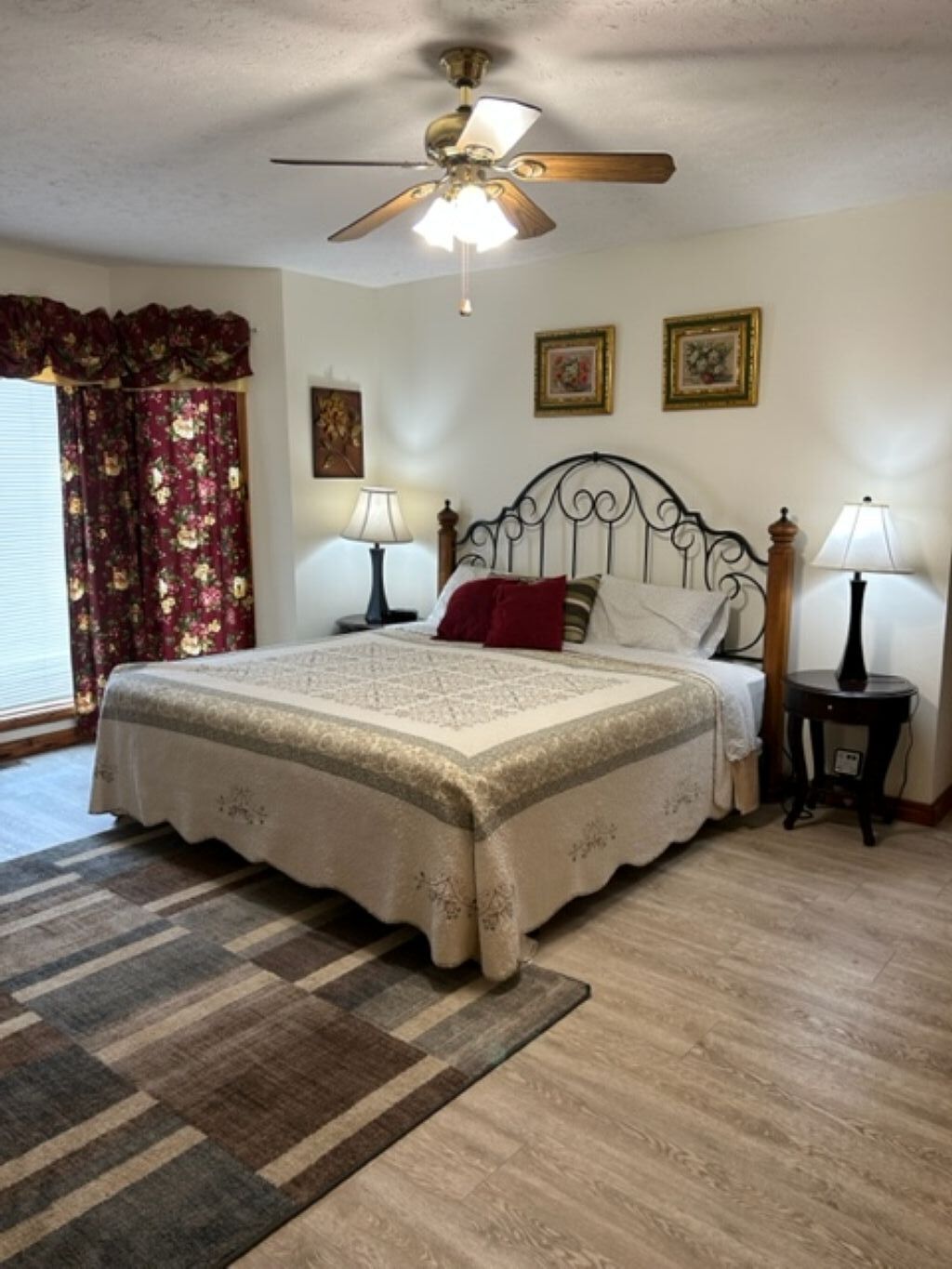 Cabin 21 | Setrika/meja setrika dan Wi-Fi gratis