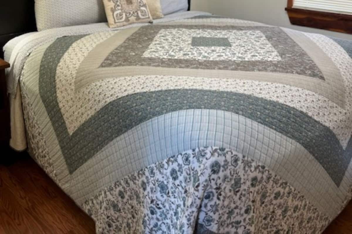 Cabin 23 | 熨斗/熨衣板、免費無線上網