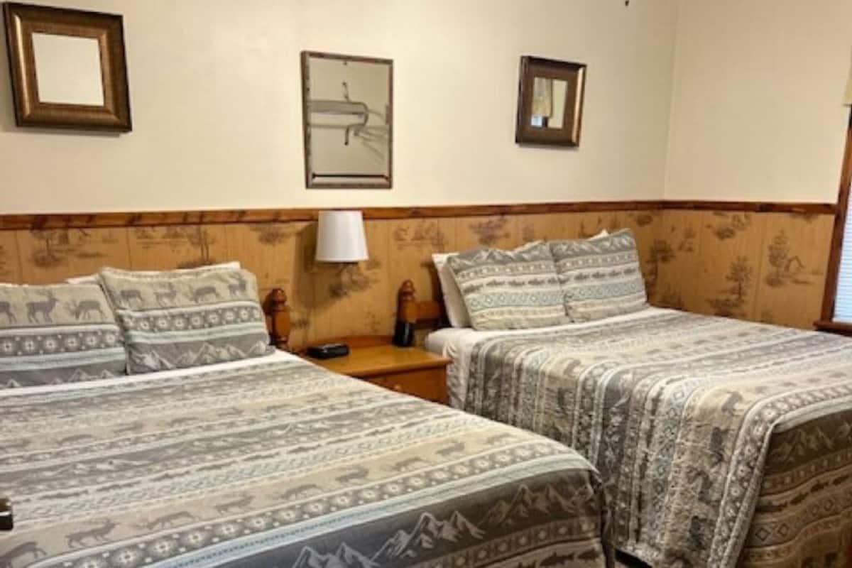 Cabin 9 | 熨斗/熨衣板、免費無線上網