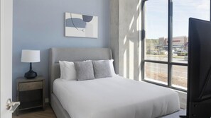 1 bedroom, desk, iron/ironing board, WiFi - Landing | Amazing 1BD, Gym, Game Room (Chapel Hill)
