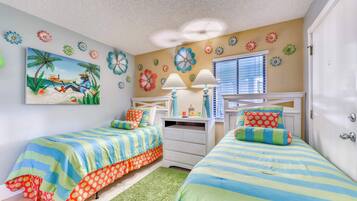 2 bedrooms, internet, bed sheets