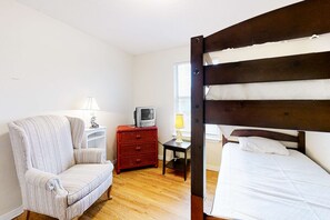 3 habitaciones, internet y ropa de cama