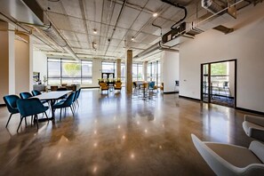 Interior - Landing | Modern 2BD, Gym (Indianapolis)