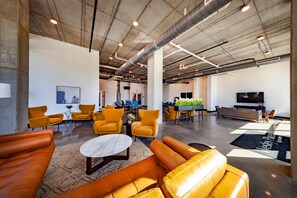 Interior - Landing | Stunning 1BD, Gym (Indianapolis)