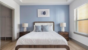 1 chambre, bureau, fer et planche à repasser, Wi-Fi
