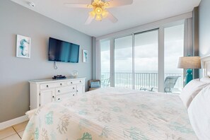 1 bedroom, iron/ironing board, WiFi - Beachfront condo with amazing views, multiple on-site pools & hot tubs (Gulf Shores)