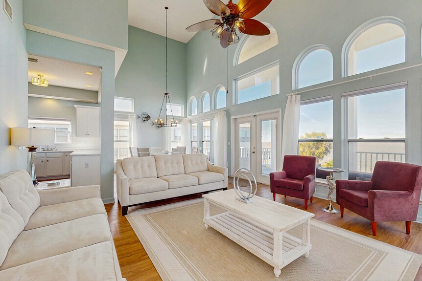 Beautiful Water Front Home In Historic Fairhope - Fairhope, AL