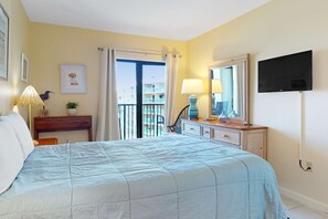 2 chambres, fer et planche à repasser, accès Internet, draps fournis