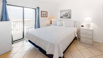 2 bedrooms, iron/ironing board, internet, bed sheets