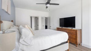 2 bedrooms, desk, iron/ironing board, WiFi - Landing | Stylish 2BD, Gym, Game Room (Austin)
