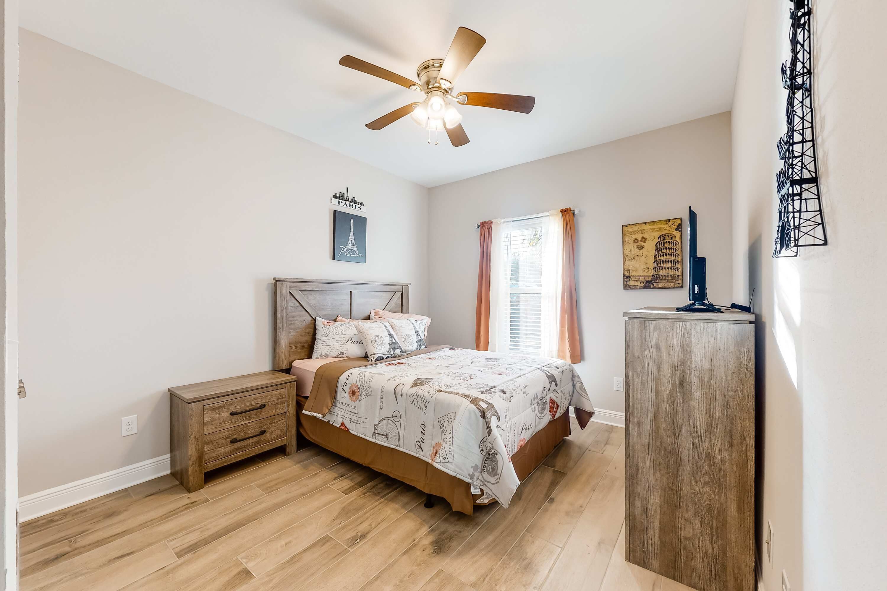 3 chambres, Wi-Fi, draps fournis