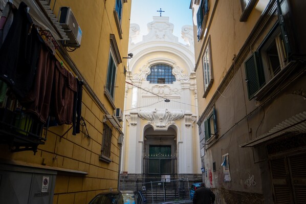 Unclassified image, 1 of 33, button - Ognibene Nest by Wonderful Italy (Napoli)