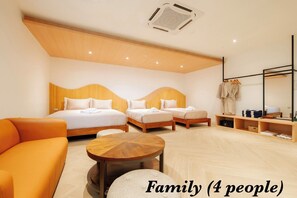 Family Room | In-room safe, blackout drapes, soundproofing - Théo Privé Kohlarn (Koh Lan)
