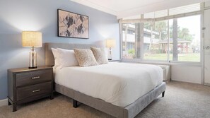 1 bedroom, desk, iron/ironing board, WiFi - Landing | Amazing 1BD, Clubhouse, Gym (Kissimmee)