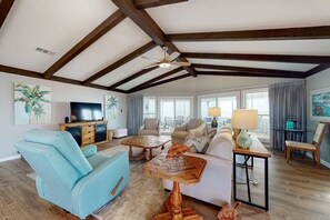 TV, DVD player - Beachfront Home w/Spacious Deck, Gas Grill, Free WiFi, Incredible Views, A/C (Fort Morgan)
