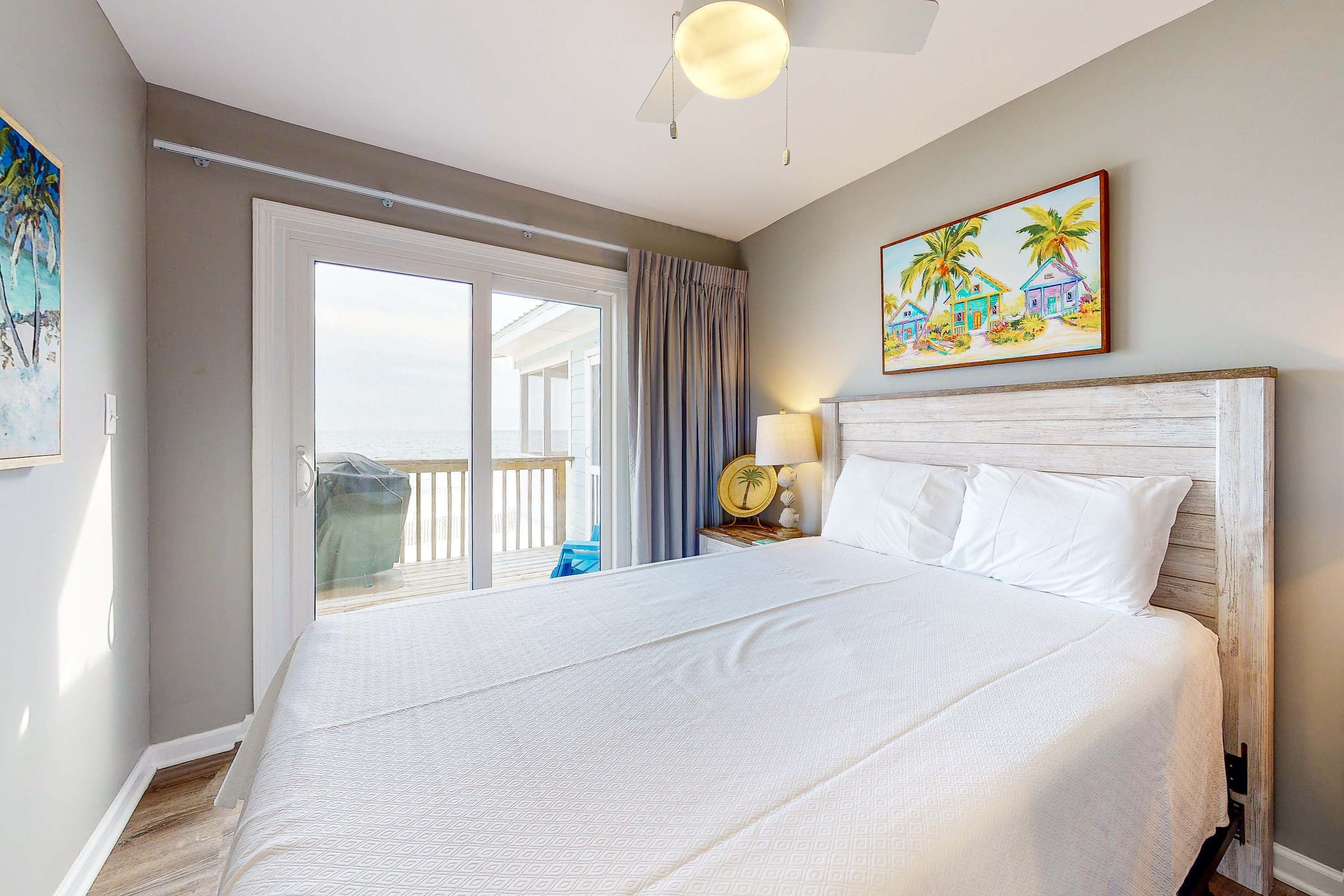 3 bedrooms, internet, bed sheets
