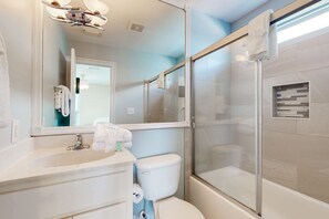 Shower, towels - Beachfront Dog-Friendly Home w/Deck, Private Outdoor Pool, A/C, Grill, Free WiFi (Fort Morgan)
