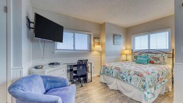 Desk, WiFi, wheelchair access