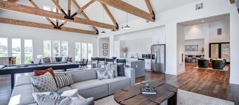 Landing | Amazing 1BD, Clubhouse, Gym