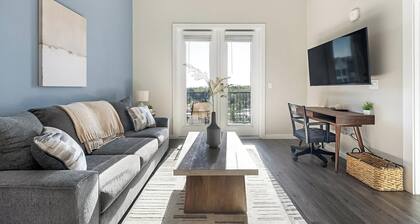 Landing | Beautiful 1BD, Gym, Clubhouse