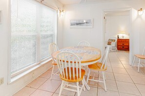 Dining - Beachfront home with furnished deck, great location, & WiFi (Fort Morgan)