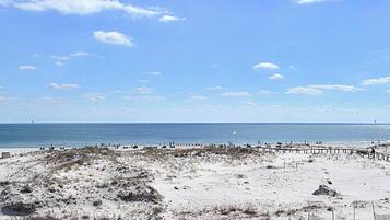 Accommodatie ligt op het strand