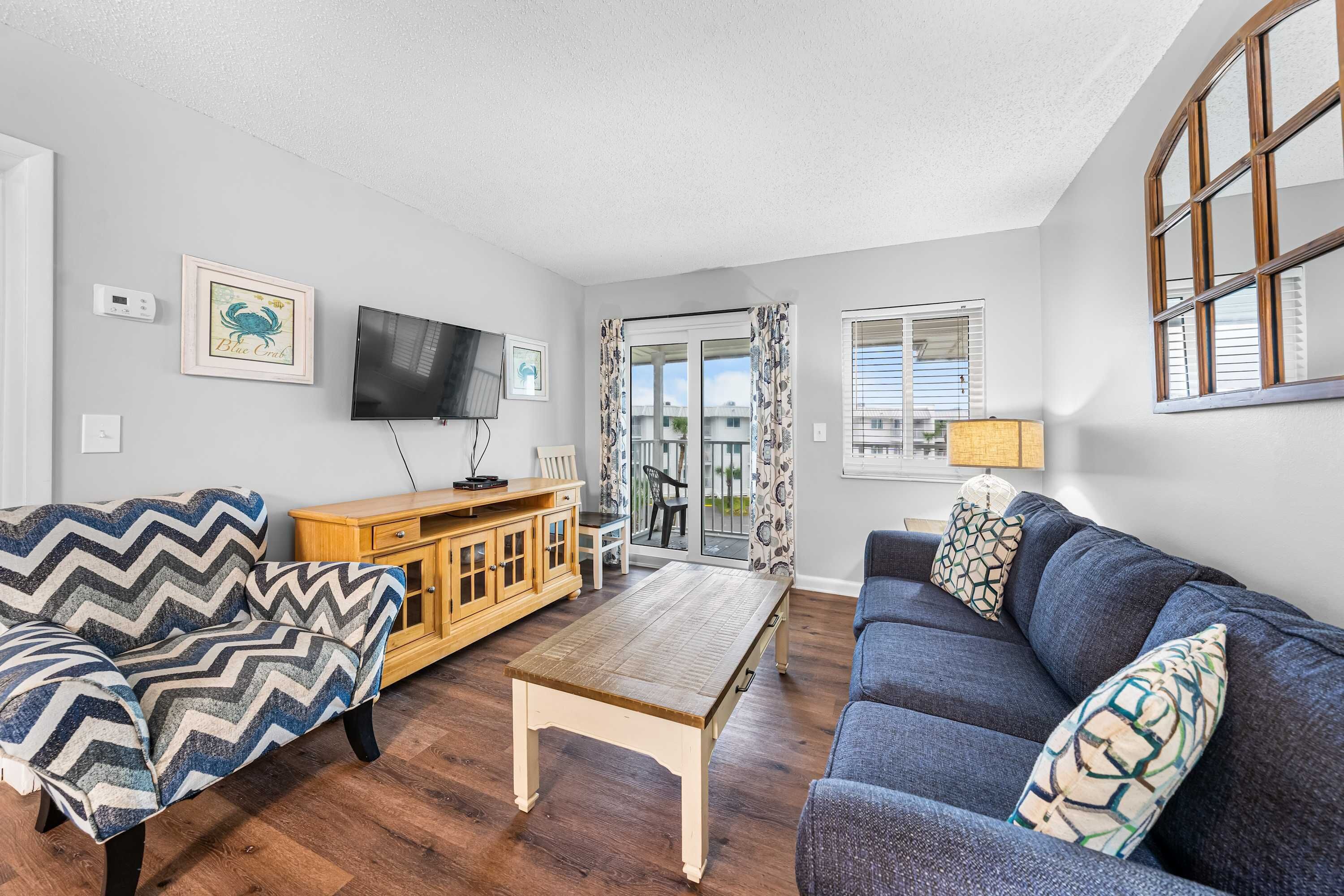 TV, DVD player, offices