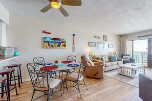 Interior - Tropical Winds beachfront beauty with pool, balcony, grills - close to beach (Gulf Shores)