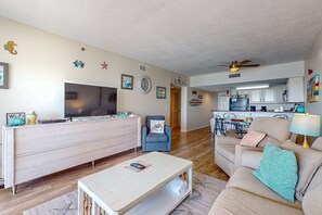 TV, offices - Tropical Winds beachfront beauty with pool, balcony, grills - close to beach (Gulf Shores)