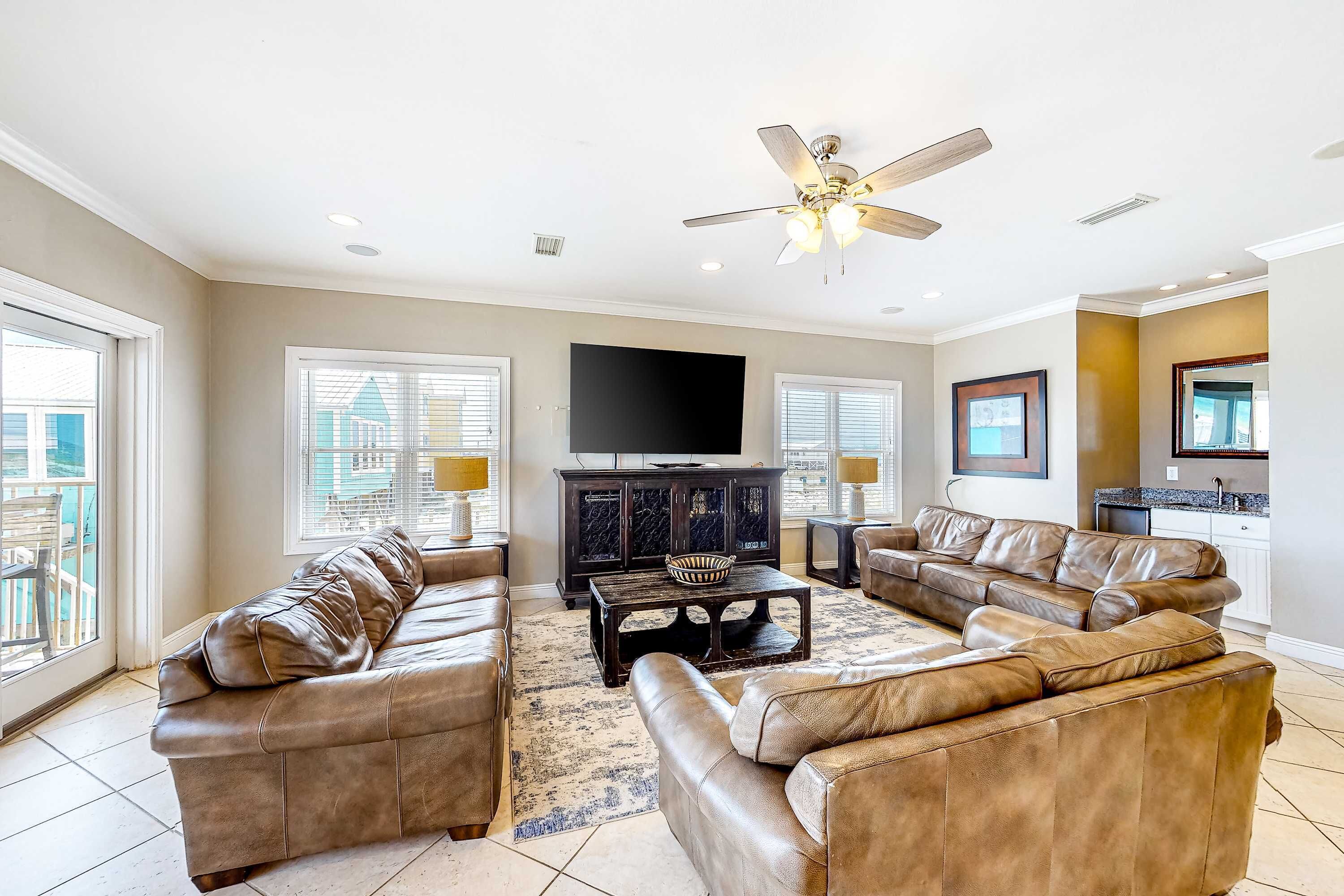 TV, DVD player, offices