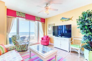 TV, DVD player - Beachfront condo w/ balcony, easy beach access & pools/hot tubs/sauna (Gulf Shores)